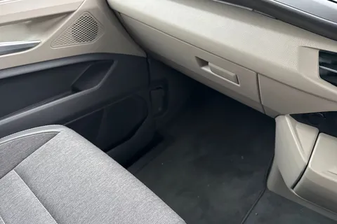 DG25EWT Volkswagen California 1.5 TSI eHybrid Ocean 5dr 4MOTION DSG Thumbnail #21