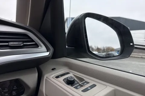 DG25EWT Volkswagen California 1.5 TSI eHybrid Ocean 5dr 4MOTION DSG Thumbnail #22