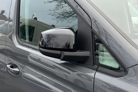 MF75FCY Volkswagen Caddy C20 Caddy Cargo Commerce SWB 102 PS 2.0 TDI 6sp Manual Thumbnail #25