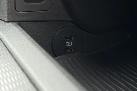 DC75FVM Volkswagen Transporter T28 Panel Van Commerce Pro SWB 150 PS 2.0 TDI 6sp Manual -  Delivery Miles Thumbnail #33