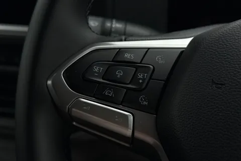 DC75FKU Volkswagen Transporter T28 Panel Van Commerce Pro SWB 150 PS 2.0 TDI 8sp Automatic Thumbnail #39