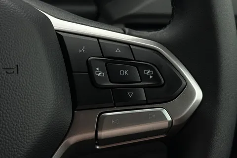 DC75FVM Volkswagen Transporter T28 Panel Van Commerce Pro SWB 150 PS 2.0 TDI 6sp Manual -  Delivery Miles Thumbnail #41