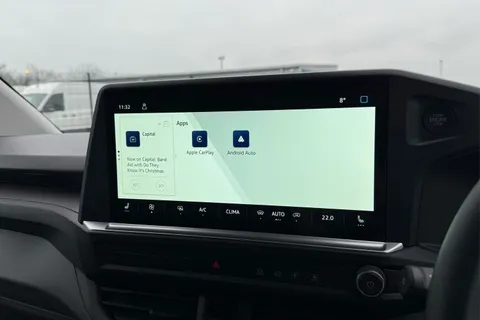 DC75FVM Volkswagen Transporter T28 Panel Van Commerce Pro SWB 150 PS 2.0 TDI 6sp Manual -  Delivery Miles Thumbnail #48