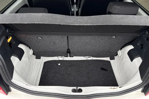 DK71WXP SEAT Mii 36.8kWh Auto 5dr Thumbnail #7