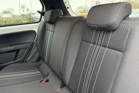 DK71WXP SEAT Mii 36.8kWh Auto 5dr Thumbnail #19