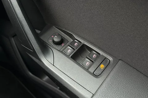 KS21PPV SEAT Arona 1.0 TSI FR DSG Euro 6 (s/s) 5dr Thumbnail #21