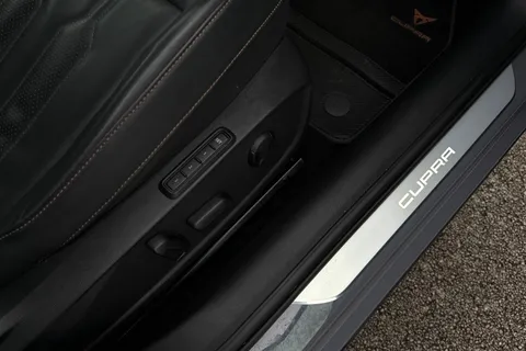 DG71ZXR CUPRA Formentor 1.4 eHybrid 12.8kWh VZ2 DSG Euro 6 (s/s) 5dr Thumbnail #27