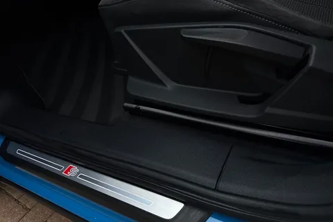 WR22USW Audi Q3 Black Edition 35 TFSI  150 PS 6-speed Thumbnail #33