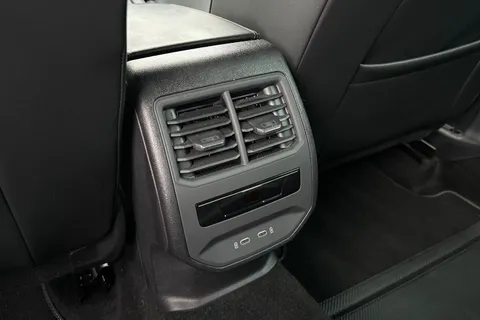 DG71ZXR CUPRA Formentor 1.4 eHybrid 12.8kWh VZ2 DSG Euro 6 (s/s) 5dr Thumbnail #34