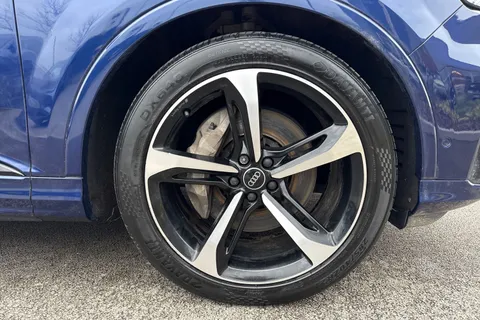 PY23JTX Audi Q7 3.0 TDI V6 50 Black Edition Tiptronic quattro Euro 6 (s/s) 5dr Thumbnail #10