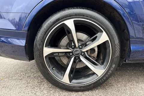 PY23JTX Audi Q7 3.0 TDI V6 50 Black Edition Tiptronic quattro Euro 6 (s/s) 5dr Thumbnail #11