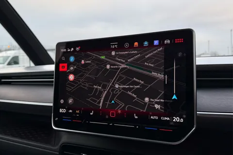 DF75ZNR Volkswagen ID. Buzz GTX SWB 340 PS 79 kWh Pro Electric Automatic - Heat Pump Thumbnail #50