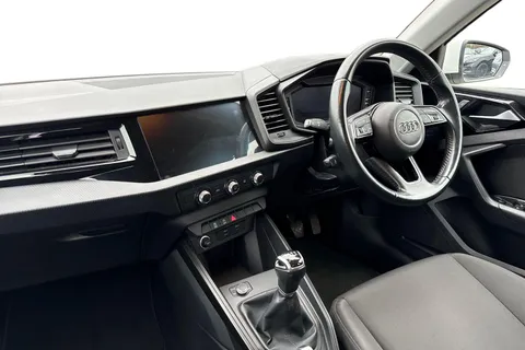 LO69UMD Audi A1 1.0 TFSI 25 Technik Sportback Euro 6 (s/s) 5dr Thumbnail #15