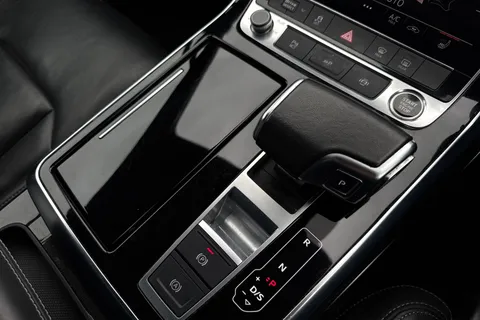 PY23JTX Audi Q7 3.0 TDI V6 50 Black Edition Tiptronic quattro Euro 6 (s/s) 5dr Thumbnail #23