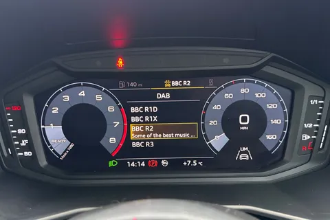 LO69UMD Audi A1 1.0 TFSI 25 Technik Sportback Euro 6 (s/s) 5dr Thumbnail #37