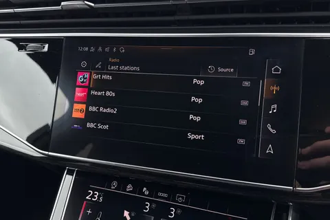 PY23JTX Audi Q7 3.0 TDI V6 50 Black Edition Tiptronic quattro Euro 6 (s/s) 5dr Thumbnail #43