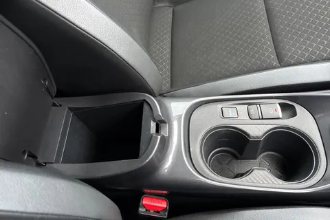 MJ23ZGN Nissan Juke 1.6 N-Connecta Auto Euro 6 5dr Thumbnail #48