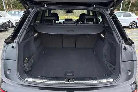 AF74VNA Audi Q5 Black Edition 40 TDI quattro 204 PS S tronic Thumbnail #7