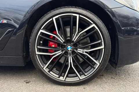 MH22JYE BMW 5 Series 2.0 520d MHT M Sport Steptronic Euro 6 (s/s) 4dr Thumbnail #10