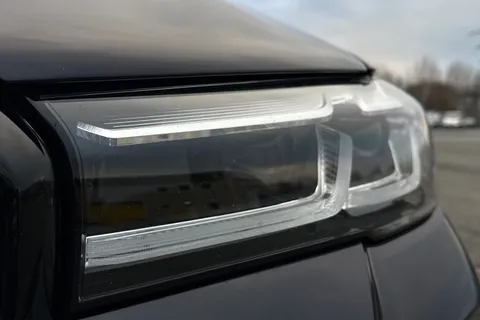 MH22JYE BMW 5 Series 2.0 520d MHT M Sport Steptronic Euro 6 (s/s) 4dr Thumbnail #26