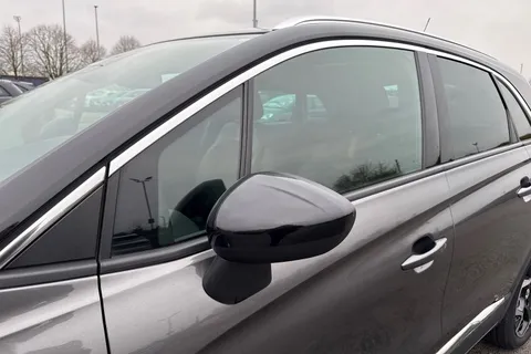 BW21WVU Vauxhall Crossland 1.2 Turbo Ultimate Nav Auto Euro 6 (s/s) 5dr Thumbnail #30