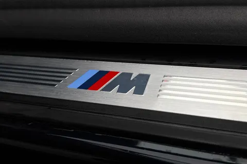 MH22JYE BMW 5 Series 2.0 520d MHT M Sport Steptronic Euro 6 (s/s) 4dr Thumbnail #33