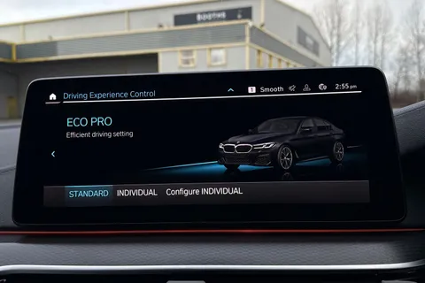 MH22JYE BMW 5 Series 2.0 520d MHT M Sport Steptronic Euro 6 (s/s) 4dr Thumbnail #39