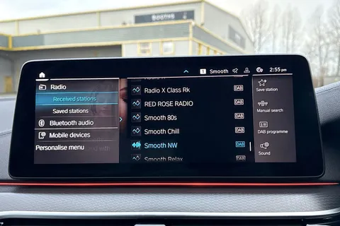 MH22JYE BMW 5 Series 2.0 520d MHT M Sport Steptronic Euro 6 (s/s) 4dr Thumbnail #40