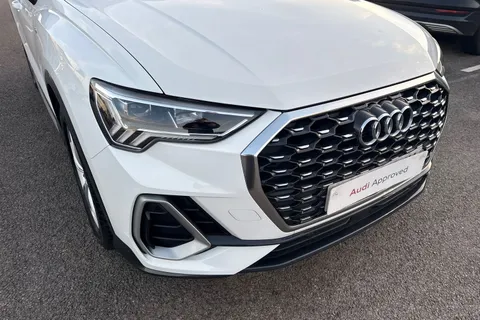 VO20EWK Audi Q3 35 TFSI S Line 5dr Thumbnail #10