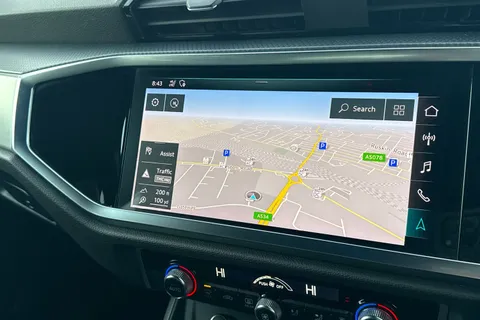 VO20EWK Audi Q3 35 TFSI S Line 5dr Thumbnail #18