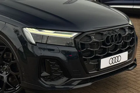 Audi Q7 3.0 TDI Quattro 231 Black Edition 5dr Tiptronic Thumbnail #9