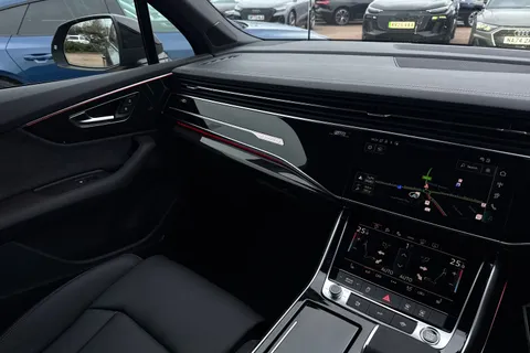 Audi Q7 3.0 TDI Quattro 231 Black Edition 5dr Tiptronic Thumbnail #20