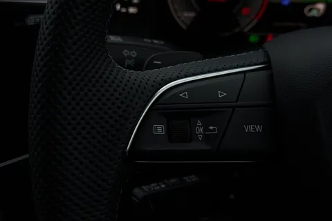 Audi Q7 3.0 TDI Quattro 231 Black Edition 5dr Tiptronic Thumbnail #38