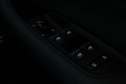 Audi Q7 3.0 TDI Quattro 231 Black Edition 5dr Tiptronic Thumbnail #40