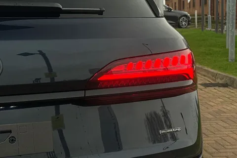 Audi Q7 3.0 TDI Quattro 231 Black Edition 5dr Tiptronic Thumbnail #51