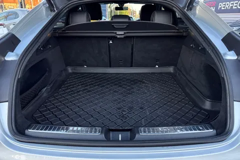 RV70WWK Mercedes-Benz Glc 2.0 GLC300 MHEV AMG Line Coupe G-Tronic+ 4MATIC Euro 6 (s/s) 5dr Thumbnail #8