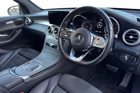 RV70WWK Mercedes-Benz Glc 2.0 GLC300 MHEV AMG Line Coupe G-Tronic+ 4MATIC Euro 6 (s/s) 5dr Thumbnail #15