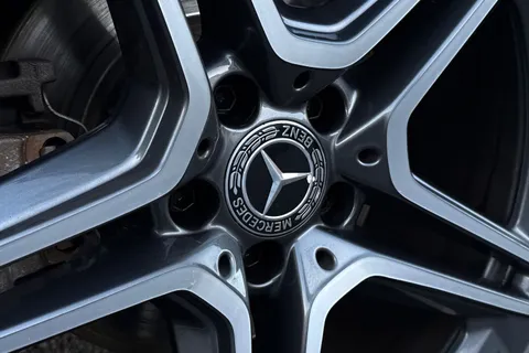 RV70WWK Mercedes-Benz Glc 2.0 GLC300 MHEV AMG Line Coupe G-Tronic+ 4MATIC Euro 6 (s/s) 5dr Thumbnail #29