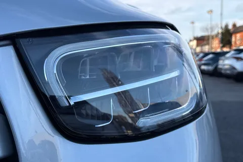 RV70WWK Mercedes-Benz Glc 2.0 GLC300 MHEV AMG Line Coupe G-Tronic+ 4MATIC Euro 6 (s/s) 5dr Thumbnail #32