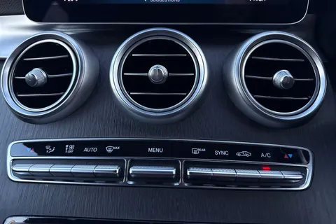 RV70WWK Mercedes-Benz Glc 2.0 GLC300 MHEV AMG Line Coupe G-Tronic+ 4MATIC Euro 6 (s/s) 5dr Thumbnail #36