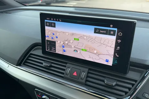 DF21LZG Audi Q5 45 TFSI Quattro S Line 5dr S Tronic Thumbnail #18