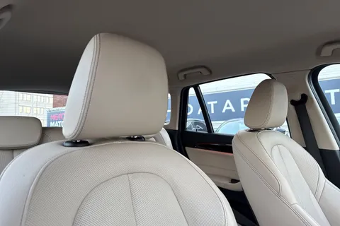 NL21YFJ BMW X1 2.0 18d xLine Auto sDrive Euro 6 (s/s) 5dr Thumbnail #25