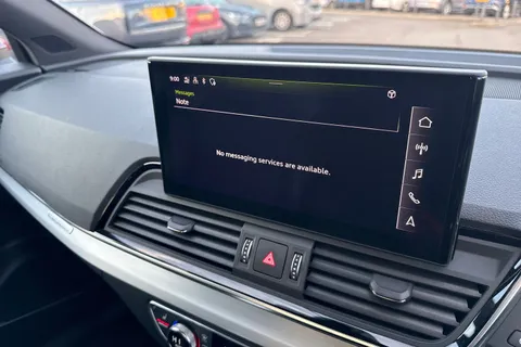 DF21LZG Audi Q5 45 TFSI Quattro S Line 5dr S Tronic Thumbnail #58