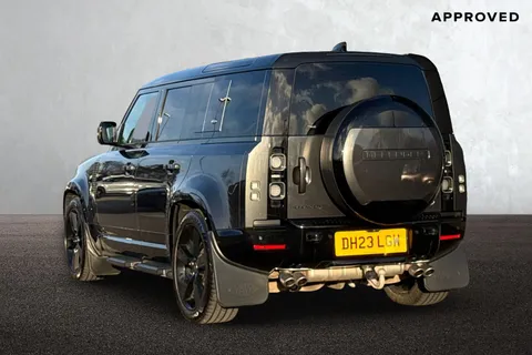 DH23LGW Land Rover Defender 110 5.0 P525 V8 SUV 5dr Petrol Auto 4WD Euro 6 (s/s) (525 ps) Thumbnail #2