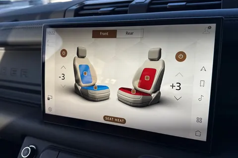 DH23LGW Land Rover Defender 110 5.0 P525 V8 SUV 5dr Petrol Auto 4WD Euro 6 (s/s) (525 ps) Thumbnail #22