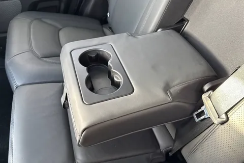 DH23LGW Land Rover Defender 110 5.0 P525 V8 SUV 5dr Petrol Auto 4WD Euro 6 (s/s) (525 ps) Thumbnail #42