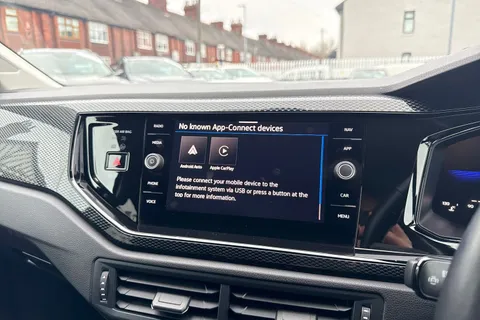 GD74OEN Volkswagen Polo 1.0 TSI Match 5dr DSG Thumbnail #13