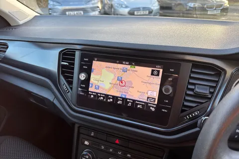 RK19VHW Volkswagen T-Roc 1.6 TDI S 5dr Thumbnail #12