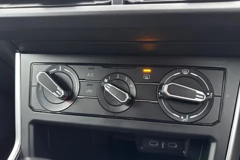 GD74OEN Volkswagen Polo 1.0 TSI Match 5dr DSG Thumbnail #20