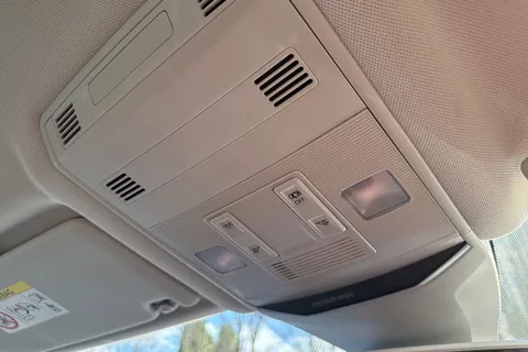 RK19VHW Volkswagen T-Roc 1.6 TDI S 5dr Thumbnail #35